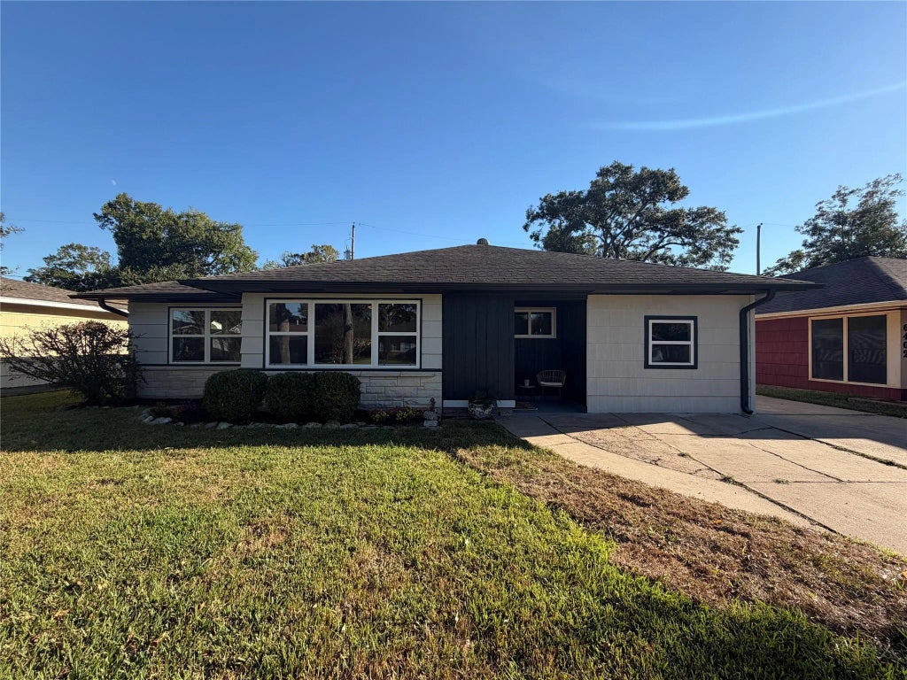 6410 Heron Drive, Houston