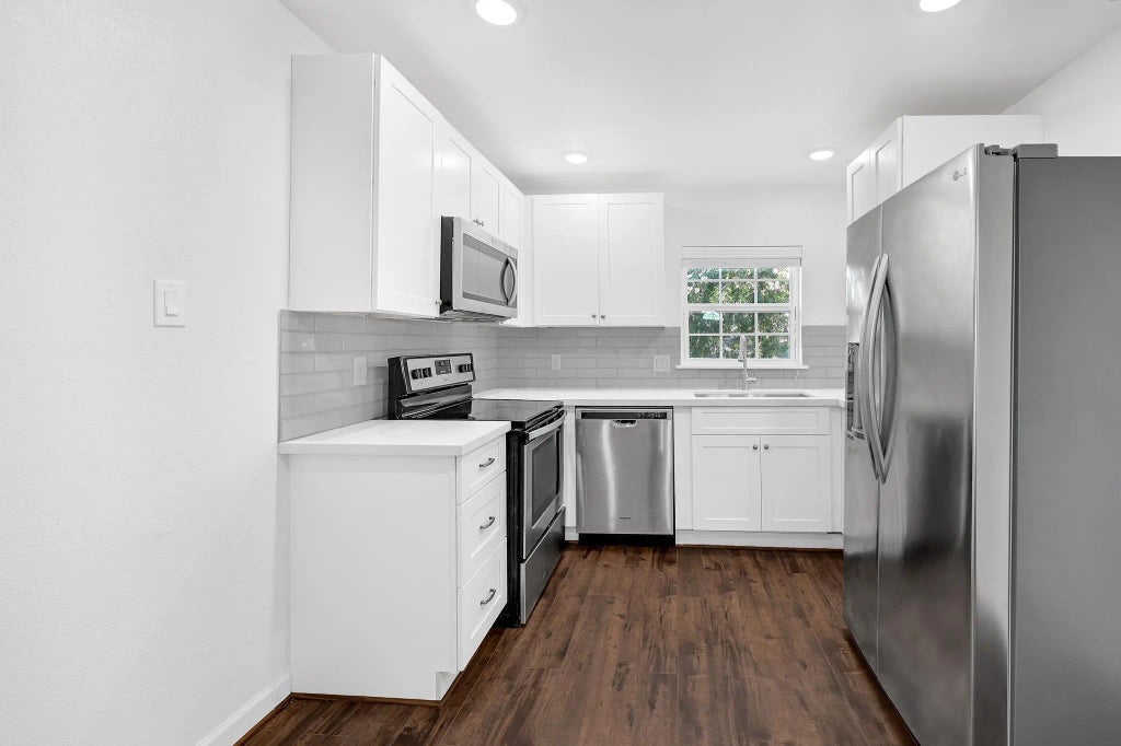 311 Clifton B, Houston