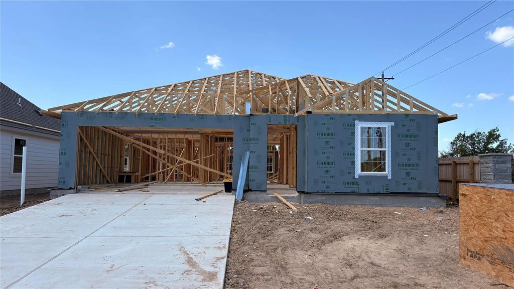 10607 Knox Landing Drive, Bryan