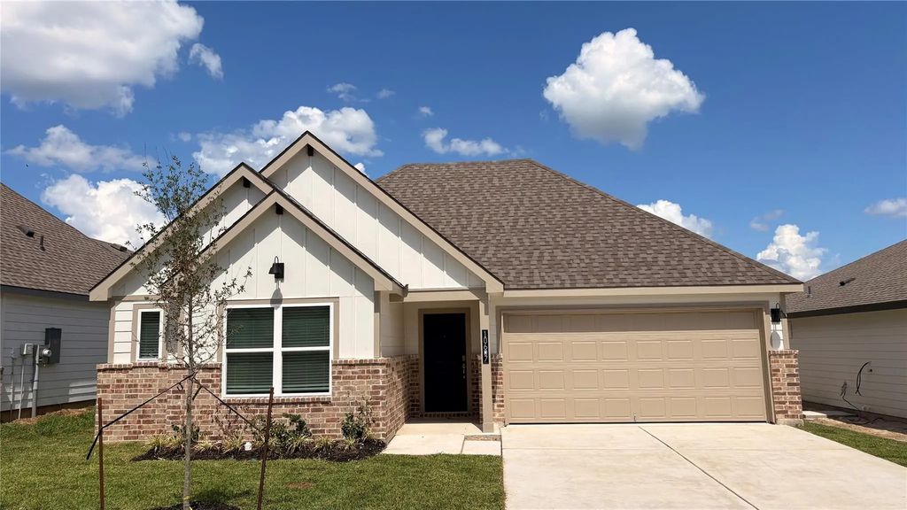 10607 Knox Landing Drive, Bryan