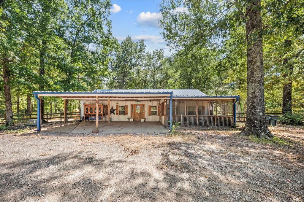 376 County Road 2008, Shelbyville
