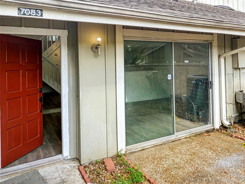 7083 Greenway Chase Street, Houston