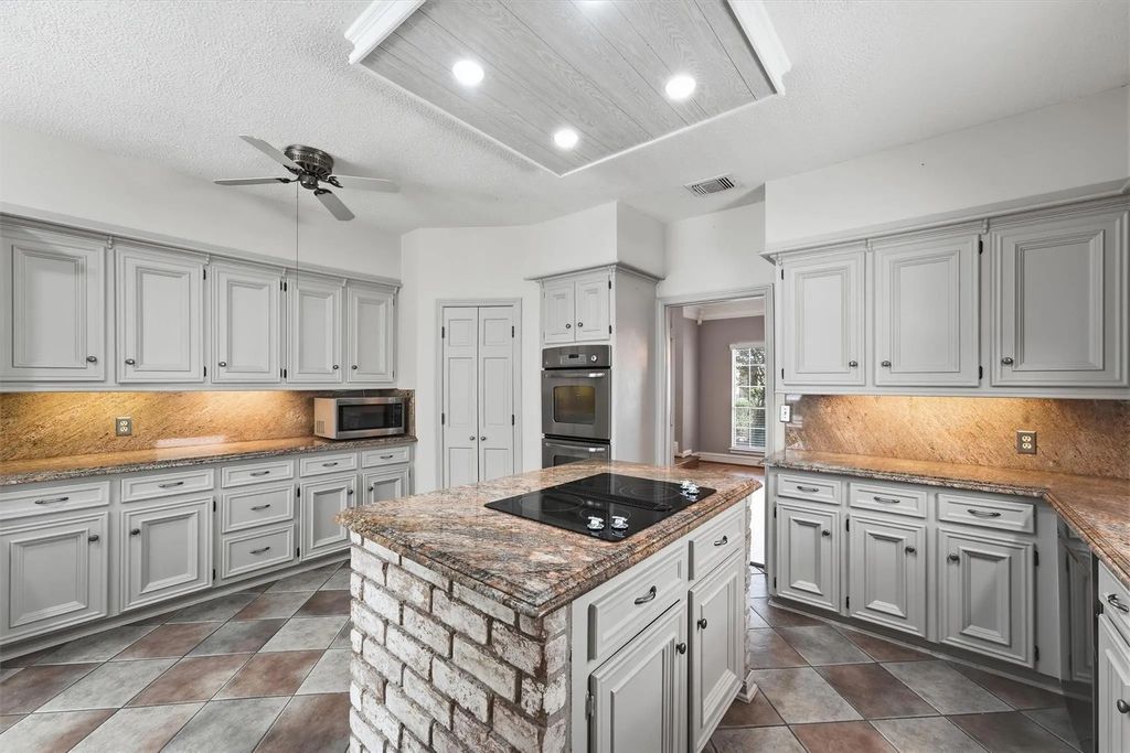 15307 Sierra Pines Court, Houston