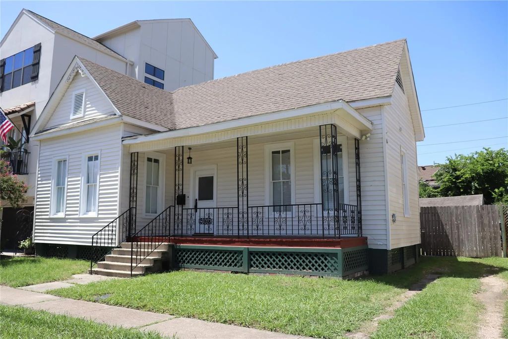 2008 Crockett Street, Houston