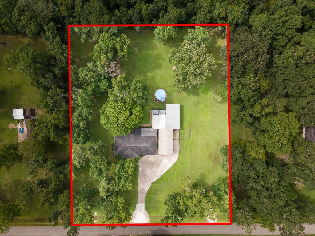 175 County Road 2005, Liberty