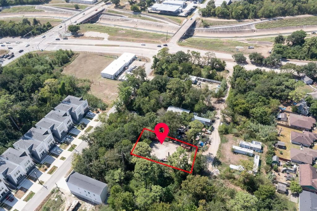 Golden Forest Drive, Houston