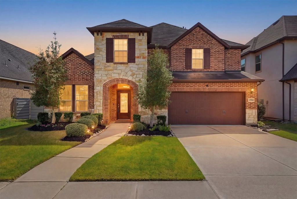 2514 Deerwood Heights Lane, Manvel