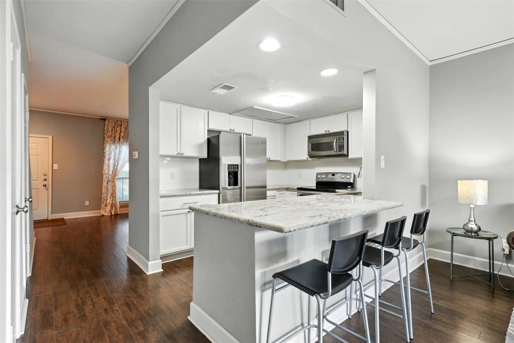 14711 Barryknoll Lane 35, Houston