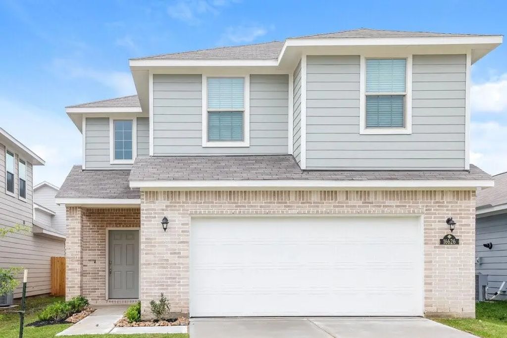 16626 Spirit Street, Porter