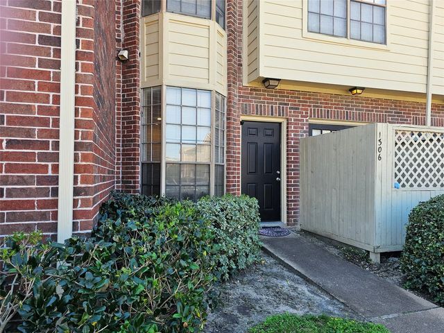 2121 El Paseo Street 1306, Houston