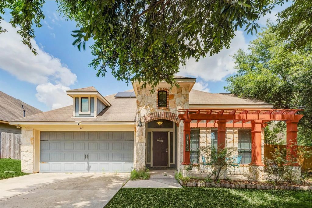 940 Oak Lynn Drive, Conroe