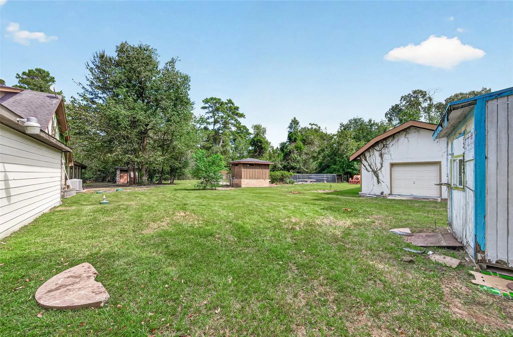 15257 N Saddlewood Drive, Conroe