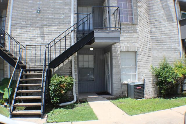 9700 Leawood Boulevard 1713, Houston