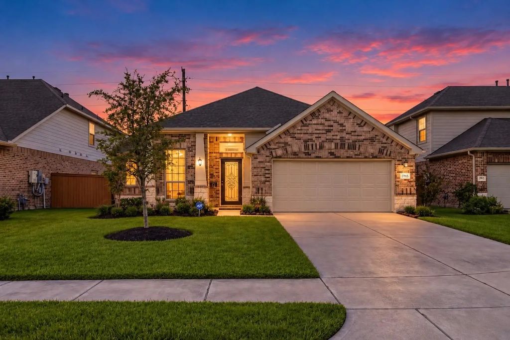 1705 Diamond Mountain Drive, Rosharon