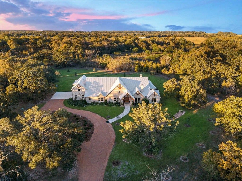 2130 Hartfield Road, Round Top