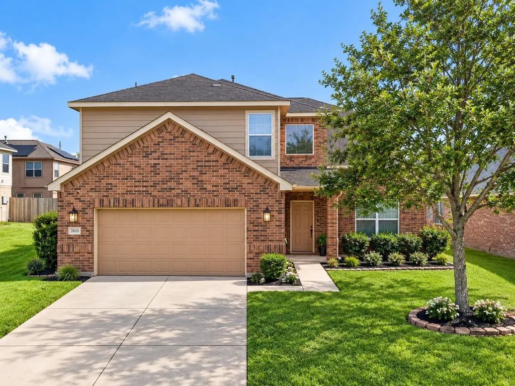 206 Unique Court, Rosharon