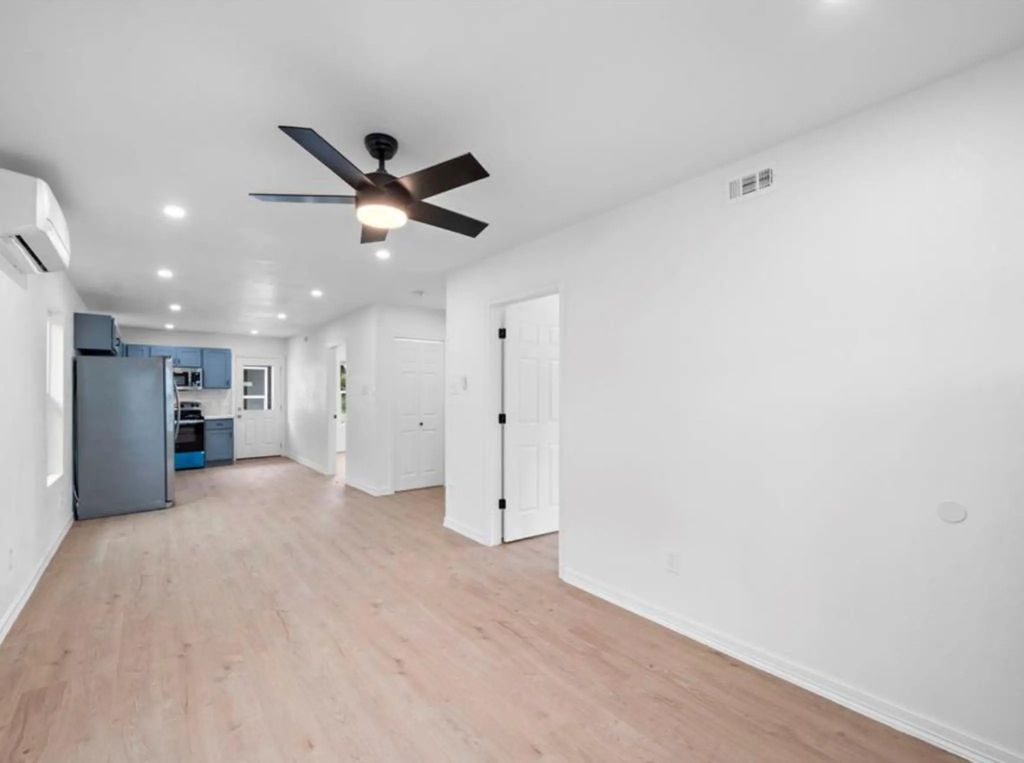 2312 Lucinda Street, Houston
