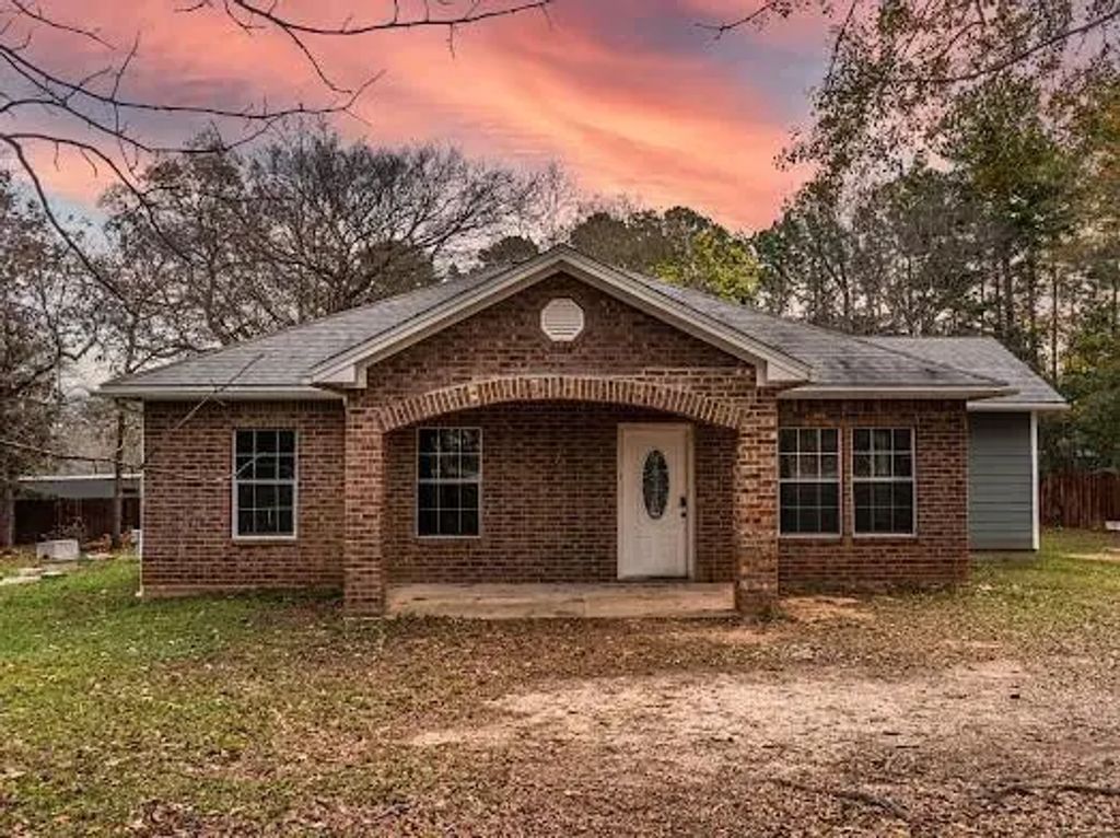 14910 Indian Hill Trail, Willis