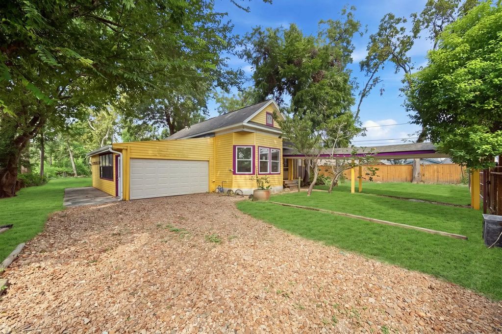 9919 Tebo Street, Houston