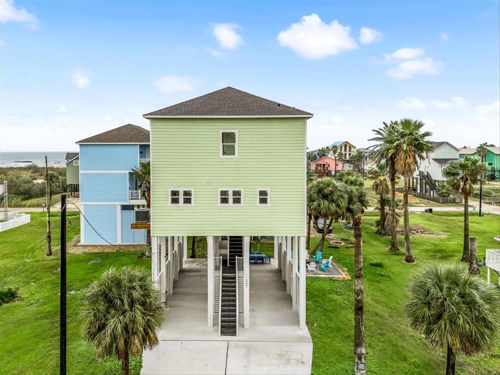 11207 Schwartz Drive, Galveston
