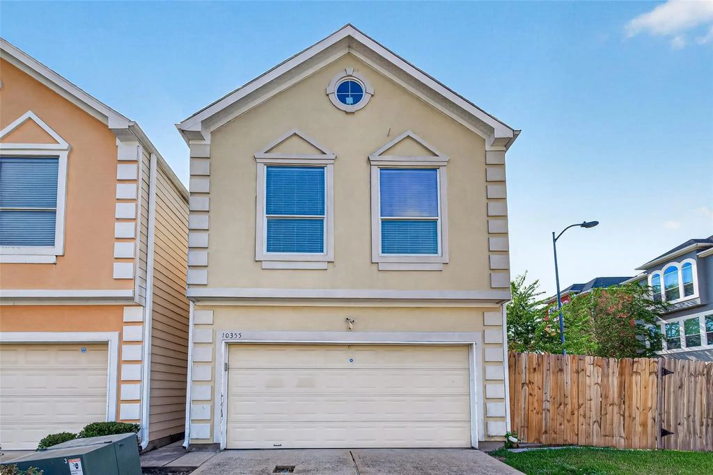 10355 Panther Point Drive, Houston