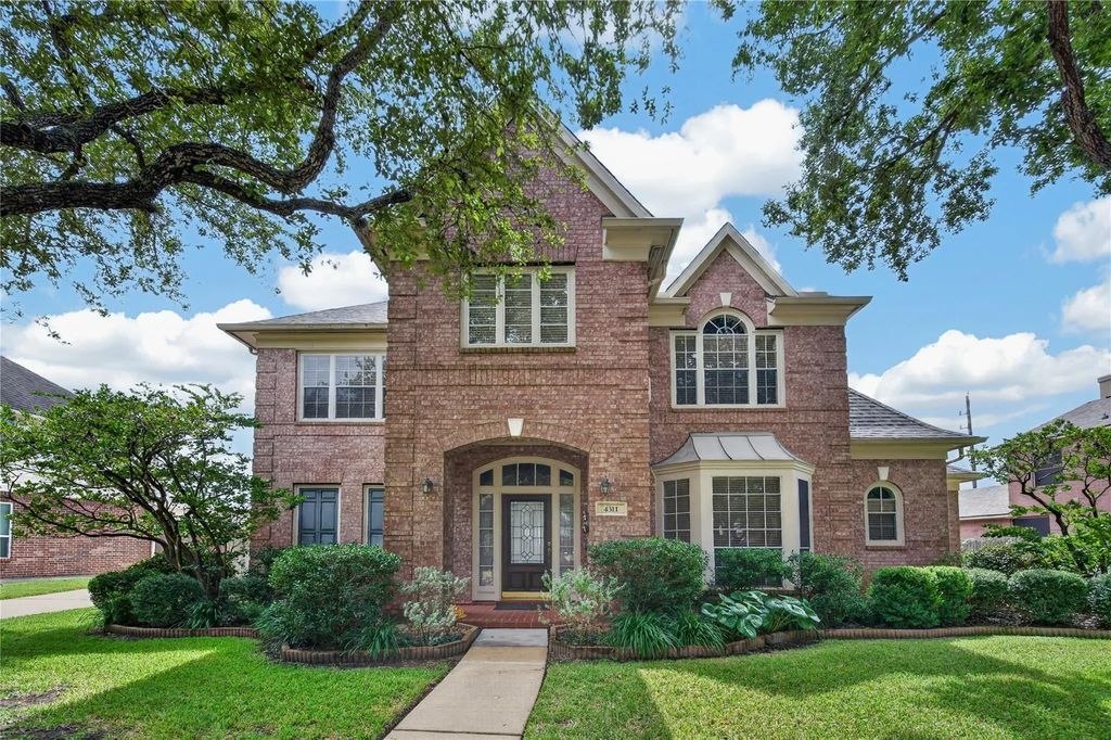 4311 Greystone Way, Sugar Land