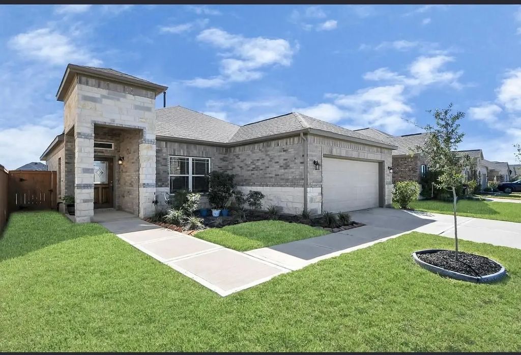 19834 Capri Shores Lane, Hockley