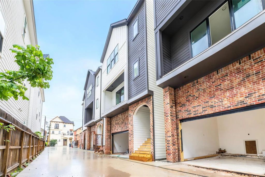 1507 W 23rd Street A, Houston