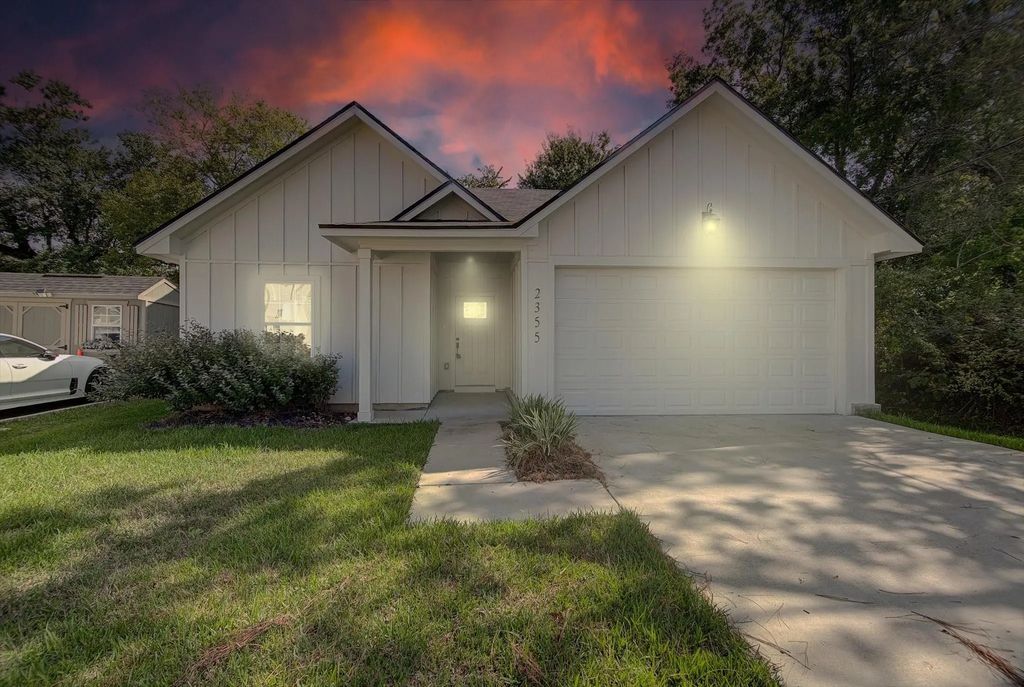 2355 Pecan Street, Beaumont