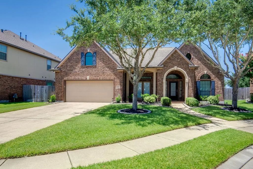 3006 Southern Mill Court, Pearland