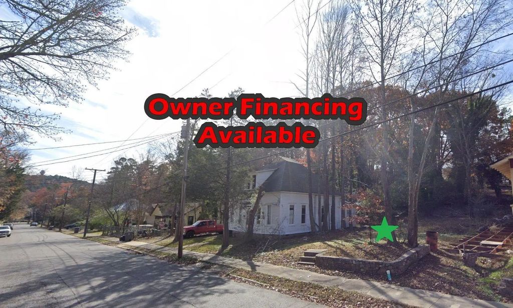 355 Holly Street, Hot Springs