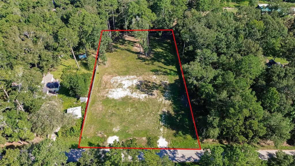369 County Road 356, New Caney
