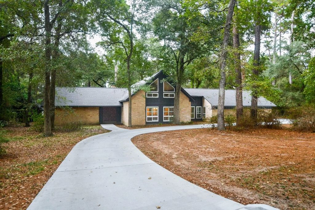 18802 Pheasant Lane, Tomball