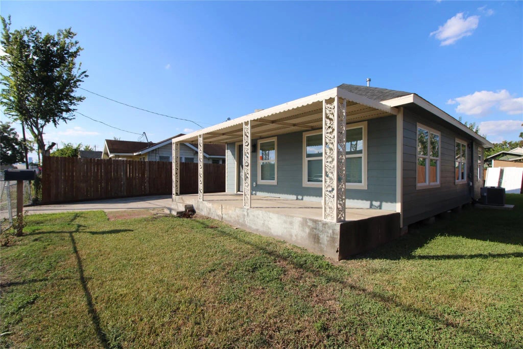 6925 Avenue N A, Houston