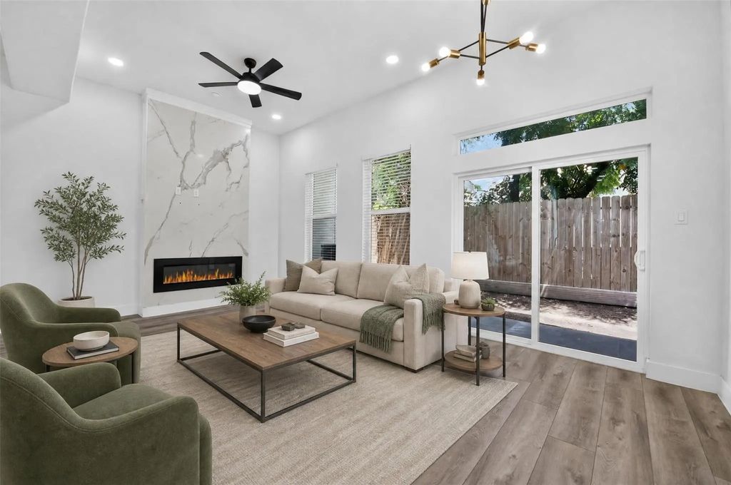 2911 Wichita Street, Houston