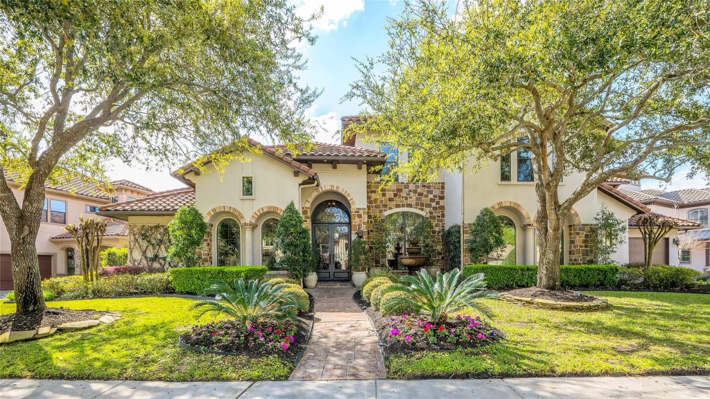 25 Sunset Park Ln Lane, Sugar Land