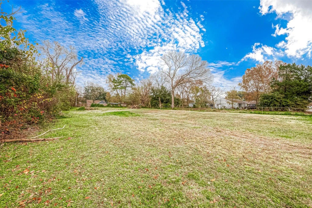 7123 Saint Louis Street, Houston