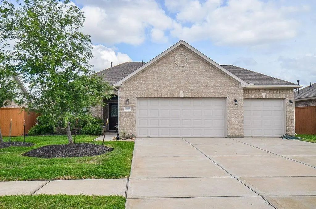 10519 Scrub Oak Drive, Rosharon