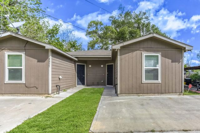 8837 Crestview Drive A-b, Houston