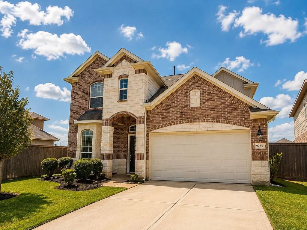 9734 Willowmoor Lane, Brookshire
