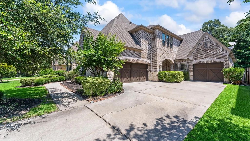 171 Del Monte Pines Drive, Montgomery