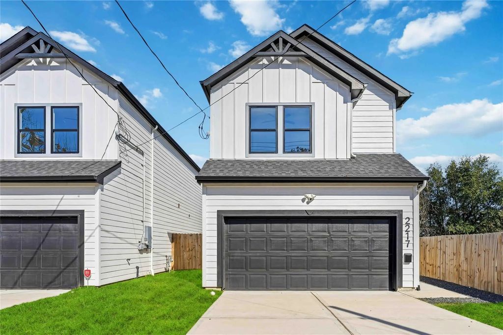 2217 Lee Street, Houston