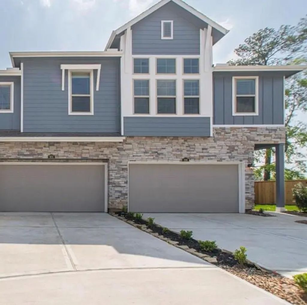 630 Aspen Falls Court, Conroe