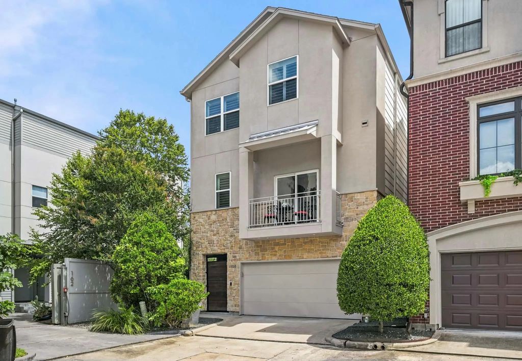 158 Vieux Carre Drive, Houston