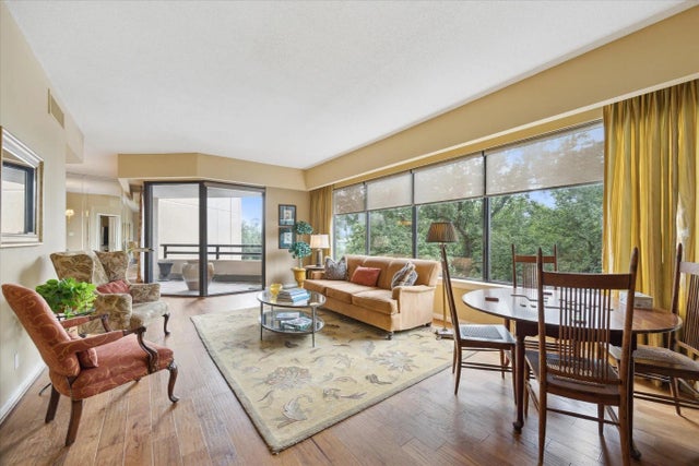 101 Westcott Street 305, Houston