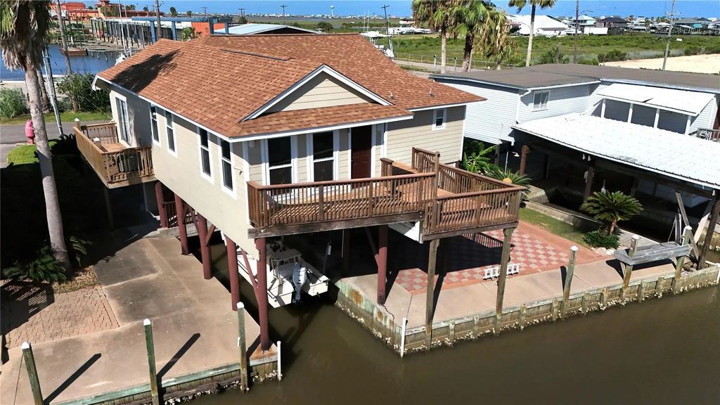 23 King Fish Lane, Freeport
