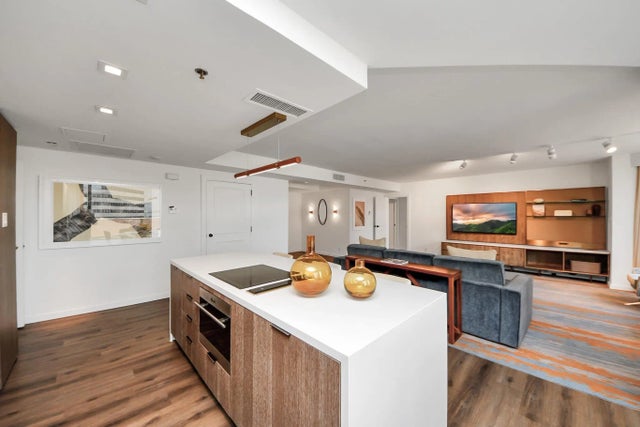 1300 Lamar Street S3, Houston