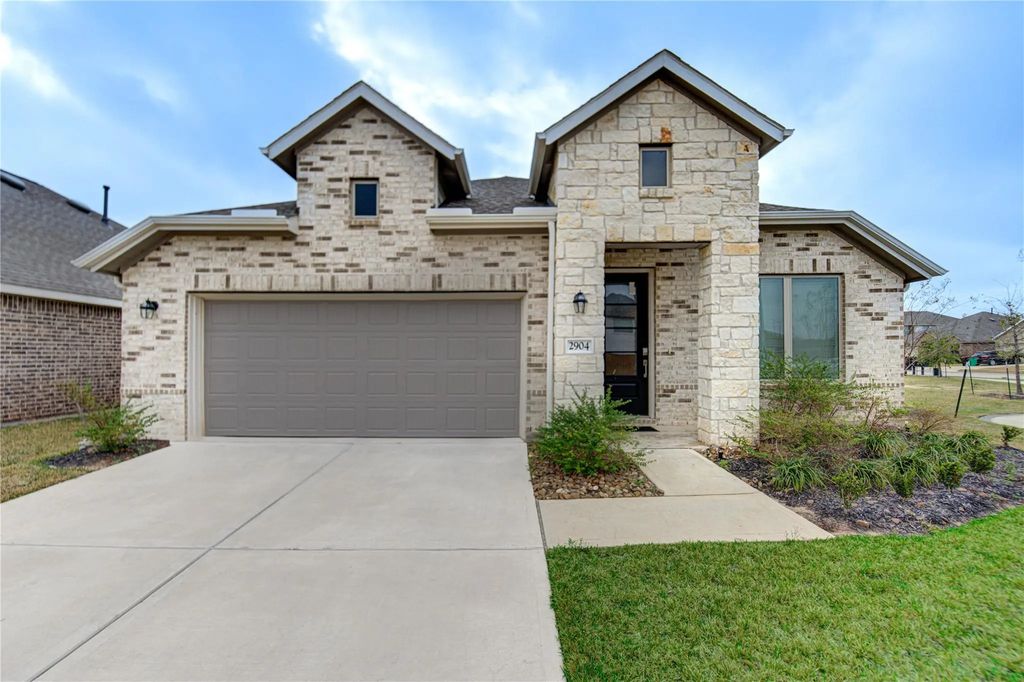 2904 Cordova Hill Drive, Katy