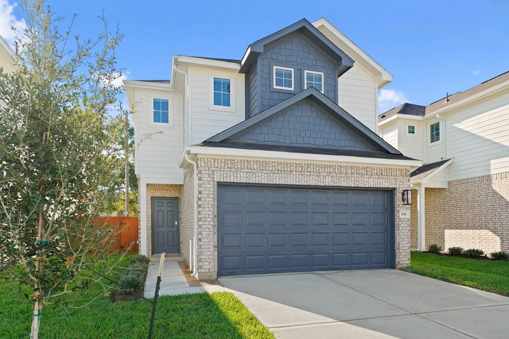 17754 Dragon Tree Drive, Houston