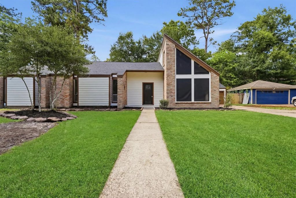 1907 Tangle Lake Drive, Houston
